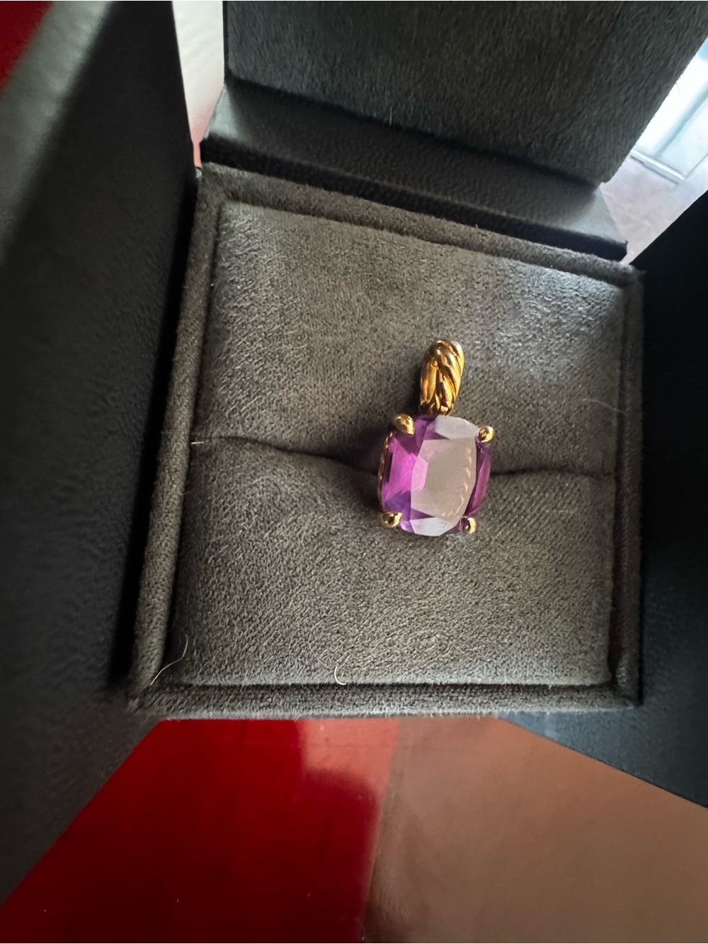 David Yurman 18K Yellow Gold Marbella
Amethyst Pendant | 12mm Faceted Purple
Ame - Picture 10 of 14